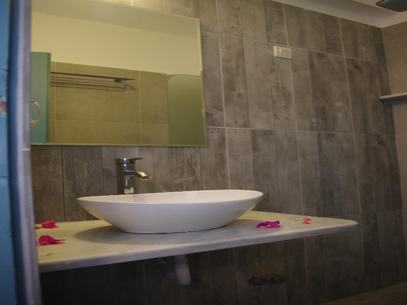 Iris Boutique Hotel Kamári Dış mekan fotoğraf