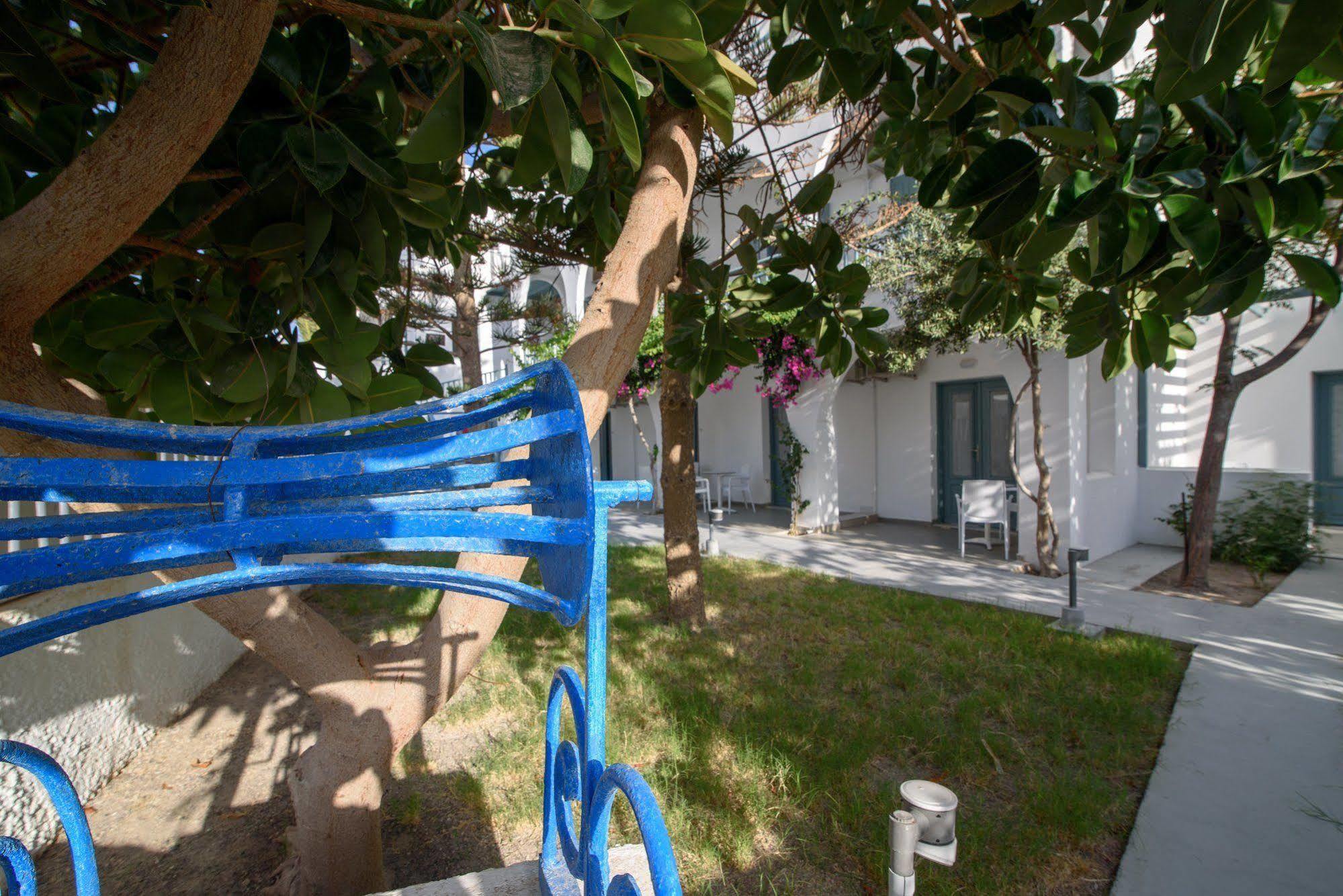 Iris Boutique Hotel Kamári Dış mekan fotoğraf